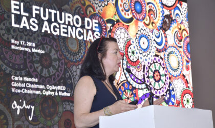 Conferencia Carla Hendra, Global Chairman Ogilvy Red & Vice Chairman Ogilvy & Matter WW Board.